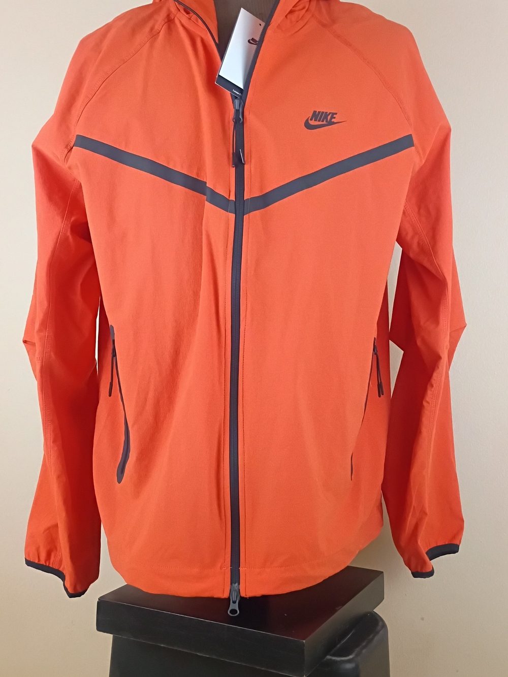 Nike Men's Tech Woven Full Zip Windbreaker Orange HM7151 846 - NWOT L  RARE $165